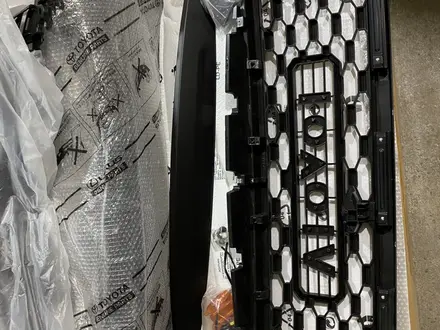 Решетка радиатора TOYOTA SEQUOIA в сбореүшін130 000 тг. в Алматы – фото 11