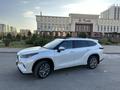 Toyota Highlander 2022 года за 33 000 000 тг. в Шымкент – фото 14
