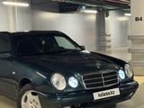 Mercedes-Benz E 200 1995 годаүшін2 600 000 тг. в Астана