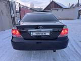 Toyota Camry 2005 года за 6 800 000 тг. в Семей – фото 3