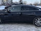 Chevrolet Malibu 2017 года за 6 700 000 тг. в Алматы – фото 3