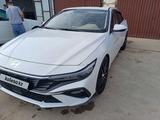 Hyundai Elantra 2024 года за 8 200 000 тг. в Атырау