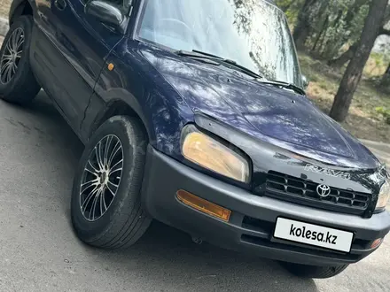 Toyota RAV4 1996 года за 2 200 000 тг. в Алматы – фото 10