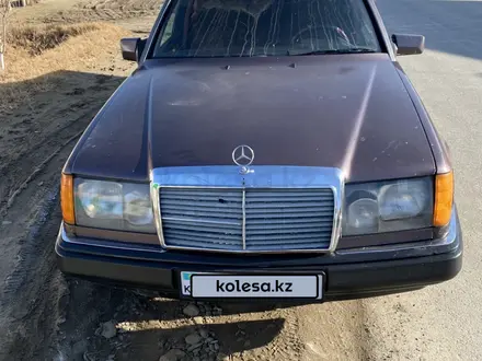 Mercedes-Benz E 230 1992 года за 950 000 тг. в Казалинск – фото 7