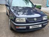 Volkswagen Vento 1992 годаfor1 200 000 тг. в Павлодар