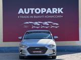 Hyundai Elantra 2018 года за 5 400 000 тг. в Актау – фото 2