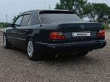 Mercedes-Benz E 230 1990 годаfor850 000 тг. в Алматы – фото 4