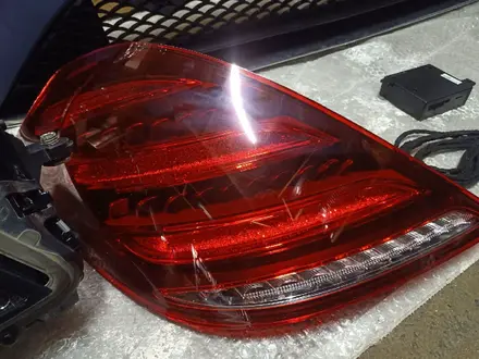 Обвес Maybach W222 рестайлинг 2013-2020 за 1 500 000 тг. в Алматы – фото 5