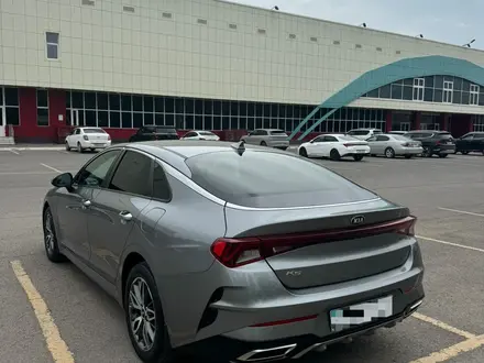 Kia K5 2020 года за 10 300 000 тг. в Астана – фото 5