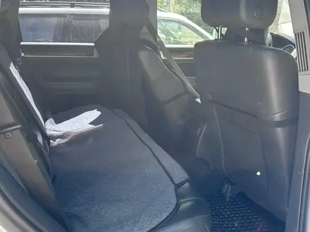Volkswagen Touareg 2008 года за 6 200 000 тг. в Павлодар – фото 7