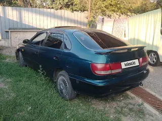 Toyota Carina E