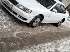 Nissan Cefiro, 1995