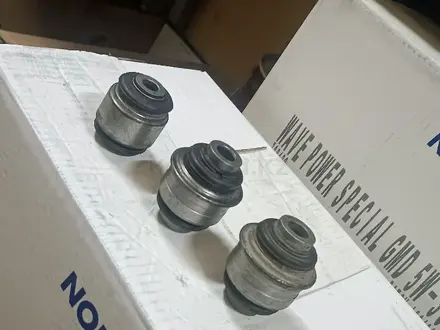 Сайлентблок задних рычагов Li6 за 30 000 тг. в Алматы