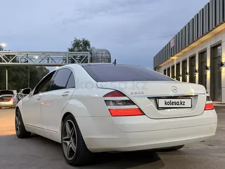 Mercedes-Benz S 500 2007 года за 7 500 000 тг. в Алматы – фото 4