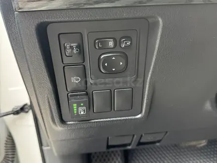 Toyota Land Cruiser Prado 2013 года за 15 500 000 тг. в Актобе – фото 16