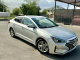 Hyundai Elantra 2018 года за 5 500 000 тг. в Алматы