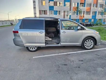 Toyota Sienna 2015 года за 13 500 000 тг. в Алматы – фото 12