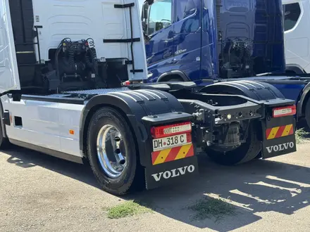 Volvo  FH 2023 года за 63 700 000 тг. в Алматы – фото 10