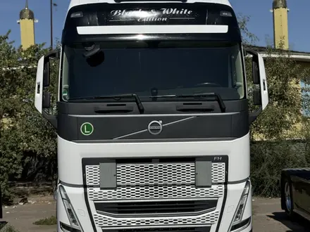 Volvo  FH 2023 года за 63 700 000 тг. в Алматы – фото 19