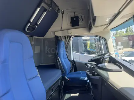 Volvo  FH 2023 года за 63 700 000 тг. в Алматы – фото 35