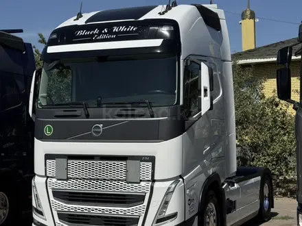 Volvo  FH 2023 года за 63 700 000 тг. в Алматы – фото 4