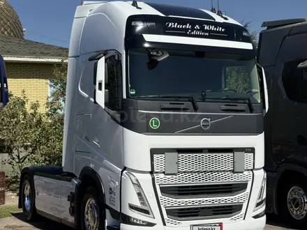 Volvo  FH 2023 года за 63 700 000 тг. в Алматы – фото 5