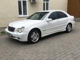 Mercedes-Benz C 200 2000 годаfor3 000 000 тг. в Усть-Каменогорск