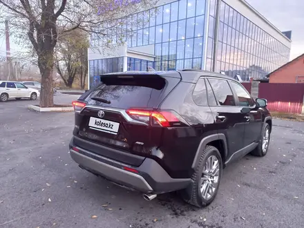 Toyota RAV4 2023 года за 23 000 000 тг. в Усть-Каменогорск – фото 4