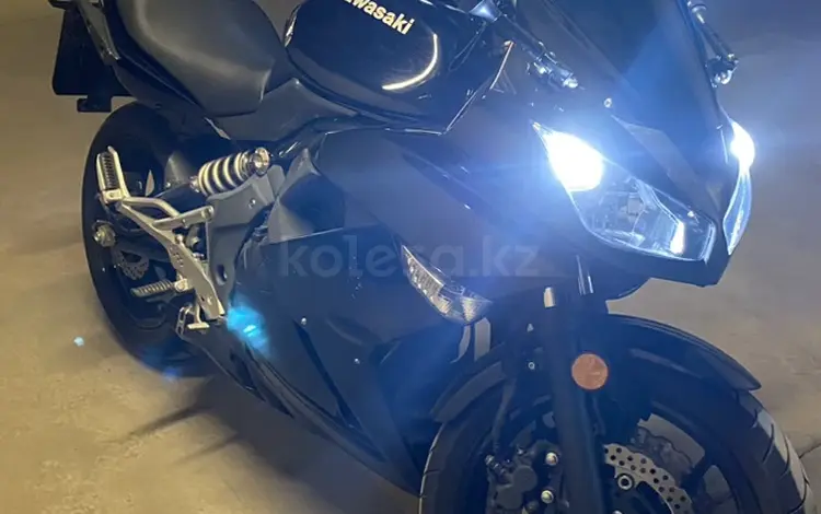 Kawasaki  Ninja 400 2011 года за 2 000 000 тг. в Алматы