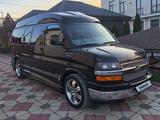 Chevrolet Express 2008 года за 32 000 000 тг. в Атырау