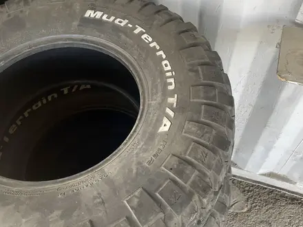 Грязевая резина bfgoodrich mud 37 12.50r17 ю за 550 000 тг. в Алматы – фото 3