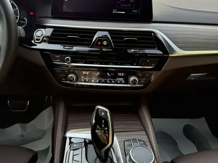 BMW 530 2017 года за 18 500 000 тг. в Шымкент – фото 9