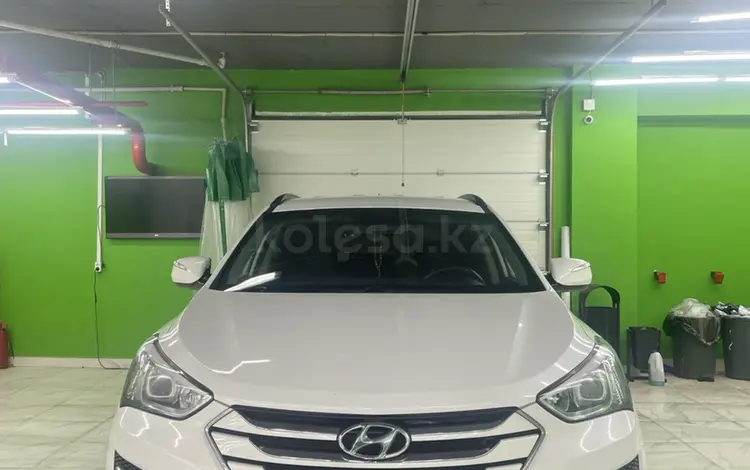 Hyundai Santa Fe 2014 года за 9 500 000 тг. в Астана