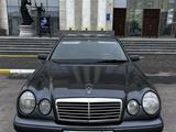 Mercedes-Benz E 230 1996 годаfor2 850 000 тг. в Петропавловск – фото 3