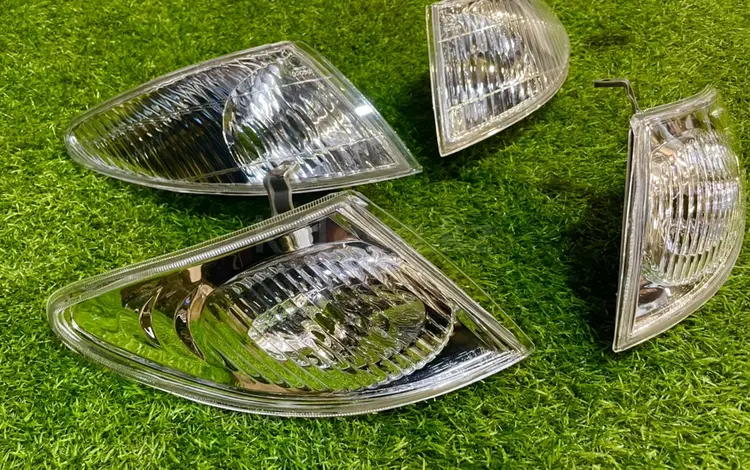 Поворотник габарит mazda premacy за 7 000 тг. в Караганда