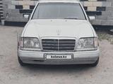 Mercedes-Benz E 280 1993 года за 1 850 000 тг. в Алматы – фото 2