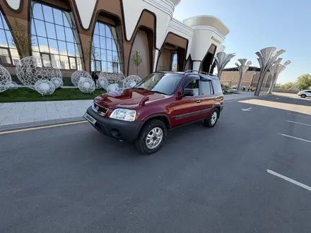 Honda CR-V 1997 года за 2 900 000 тг. в Алматы – фото 2