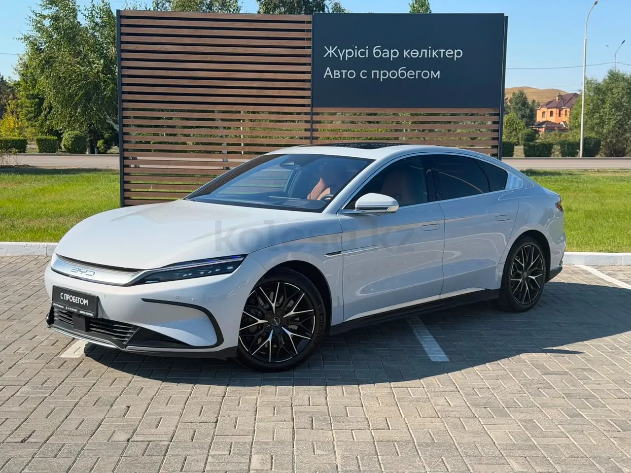 BYD Han, 2025