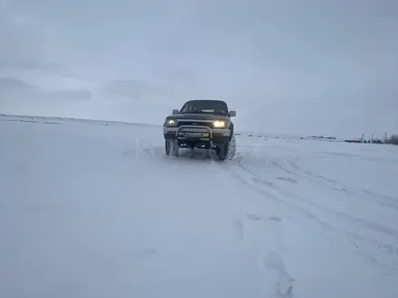 Toyota Hilux Surf 1993 года за 2 800 000 тг. в Караганда – фото 2