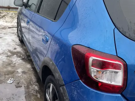 Дверь Renault Sandero stepway 2014-2022 за 170 000 тг. в Уральск – фото 5