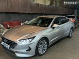 Hyundai Sonata 2021 годаfor12 400 000 тг. в Алматы – фото 2