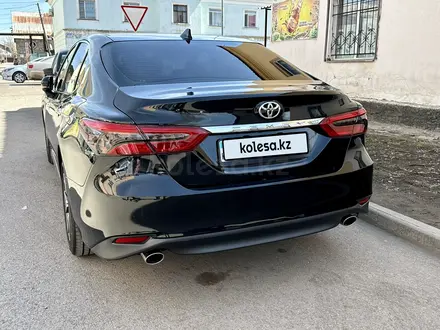 Toyota Camry 2023 года за 17 800 000 тг. в Астана – фото 4