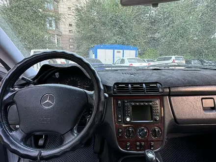 Mercedes-Benz ML 320 2002 года за 5 300 000 тг. в Алматы – фото 2