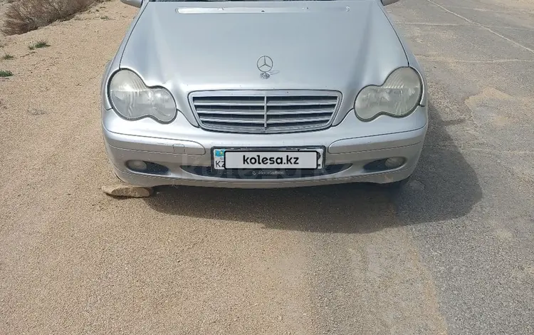 Mercedes-Benz C 230 2001 года за 3 000 000 тг. в Актау