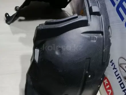 Подкрылок на nissan qashqai за 10 000 тг. в Алматы – фото 3