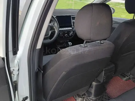 Hyundai Accent 2021 года за 6 300 000 тг. в Шымкент – фото 19