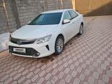 Toyota Camry 2016 годаүшін12 500 000 тг. в Шымкент – фото 2