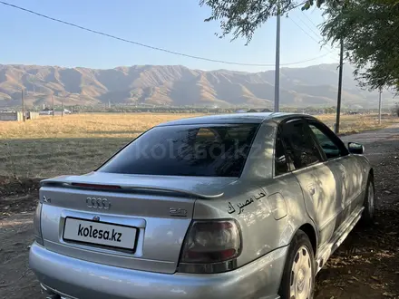 Audi A4 1996 года за 2 400 000 тг. в Алматы – фото 4