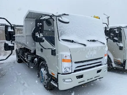 JAC  N90 2025 года за 17 600 000 тг. в Алматы – фото 10