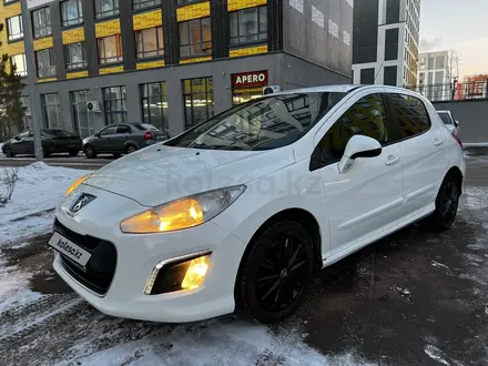 Peugeot 308 2011 года за 2 900 000 тг. в Астана